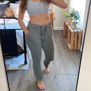 Lululemon Athletica High Rise Drawstring Athletic Grey Pants — Women’s 6